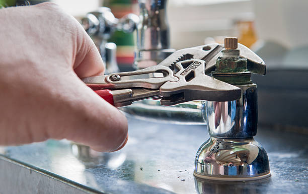 Best Sewage cleanup and water damage restoration  in Redding, CA